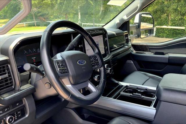 Photo of 2023 Oxford White Ford F-250