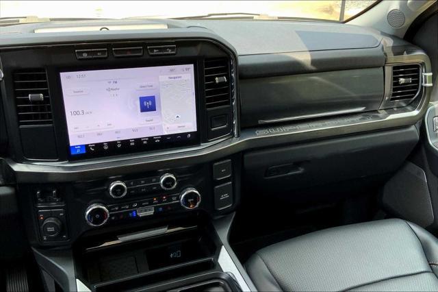 Photo of 2023 Oxford White Ford F-250