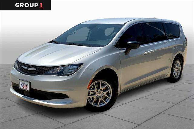 2024 Chrysler Voyager