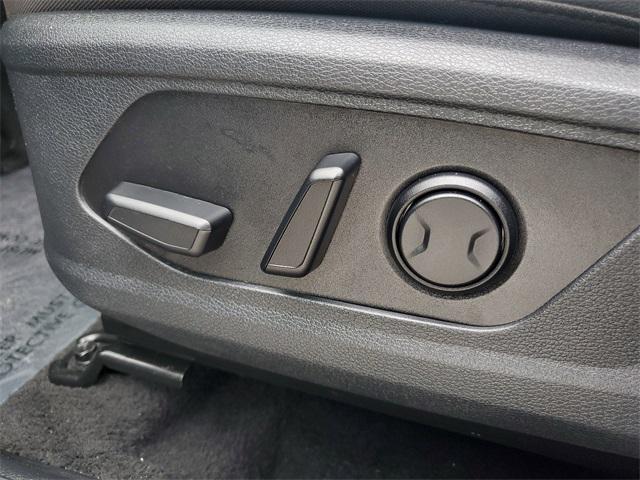 Photo of 2024 Gravity Gray Kia Sportage