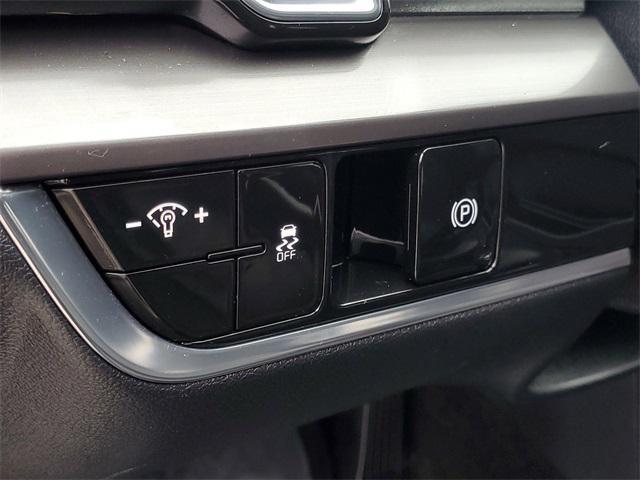 Photo of 2024 Gravity Gray Kia Sportage