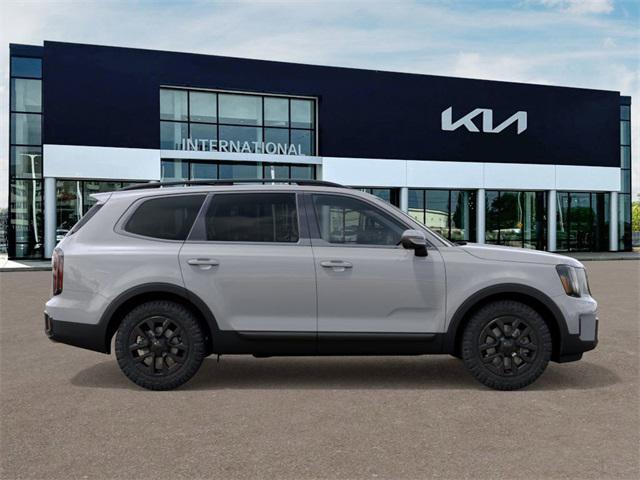 Photo of 2025 Wolf Gray Kia Telluride