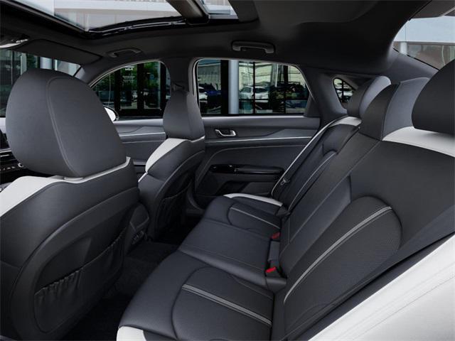 Photo of 2025 Steel Matte Gray Kia K5