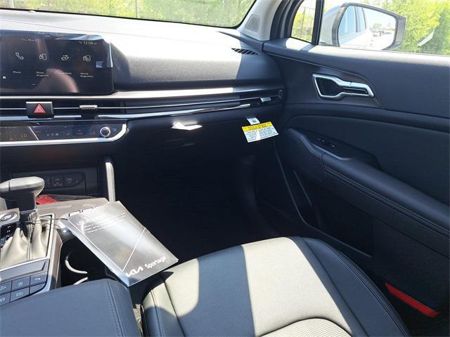 Photo of 2026 Wolf Gray Kia Sportage