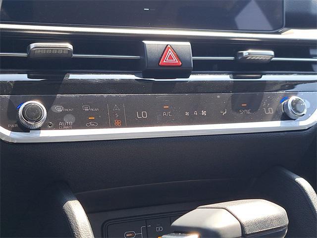 Photo of 2026 Wolf Gray Kia Sportage