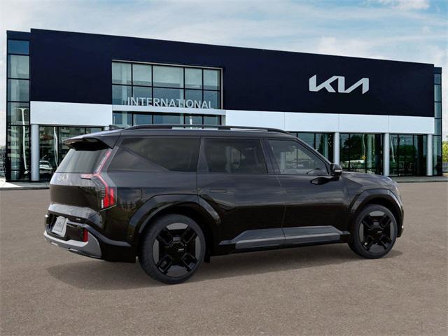 Photo of 2026 Ebony Black Kia EV9