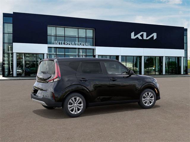 Photo of 2025 Fusion Black Kia Soul