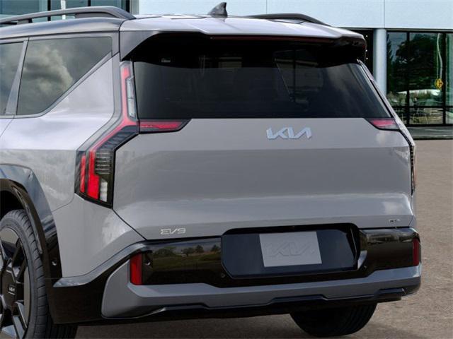Photo of 2026 Wolf Gray./Black Roof Kia EV9