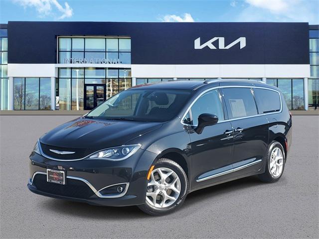 2017 Chrysler Pacifica