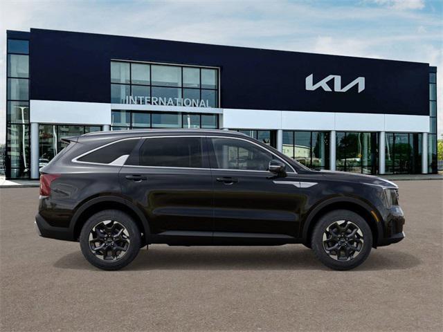 Photo of 2025 Ebony Black Kia Sorento