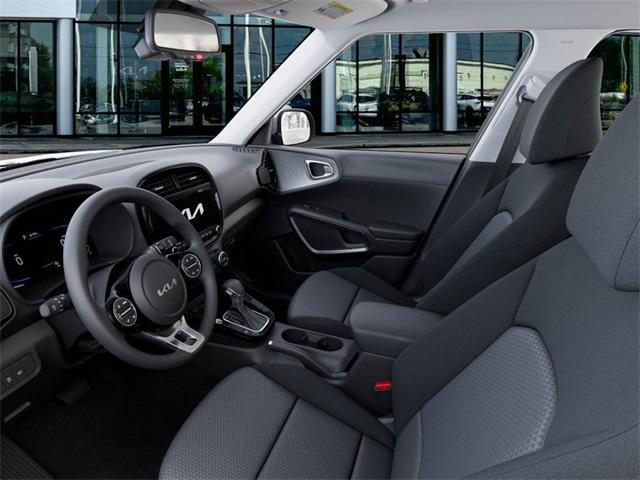 Photo of 2025 Snow White Pearl Kia Soul