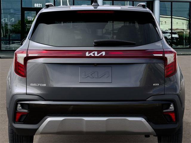 Photo of 2026 Steel Gray Kia Seltos