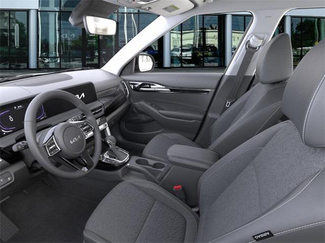 Photo of 2026 Clear White/Black Roof Kia Seltos