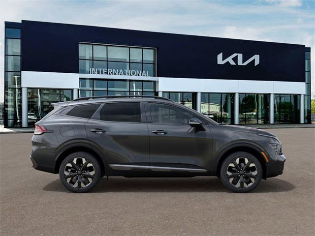 Photo of 2025 Gravity Gray Kia Sportage