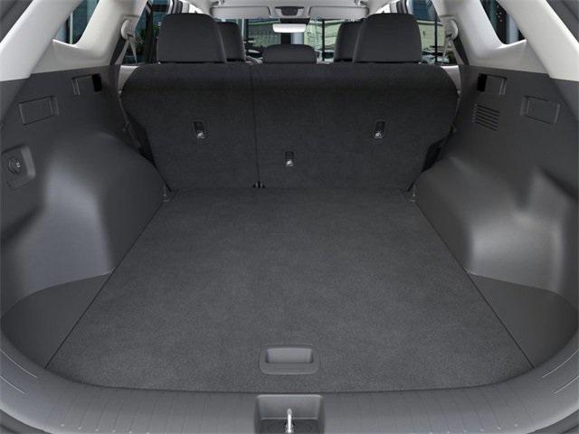 Photo of 2025 Snow White Pearl Kia Sportage