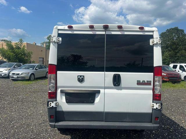 Photo of 2017 Bright White Clearcoat RAM ProMaster 1500