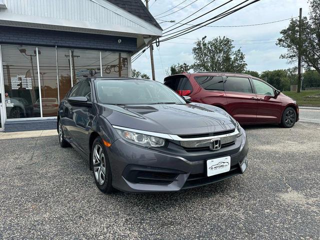 Photo of 2018 Modern Steel Metallic Honda Civic