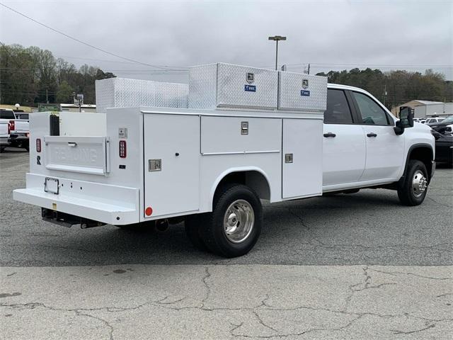 Photo of 2023 Summit White Chevrolet Silverado 3500