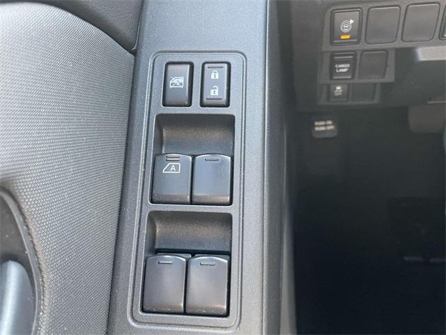 Photo of 2024 Gun Metallic Nissan Frontier