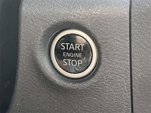 Photo of 2024 Gun Metallic Nissan Frontier