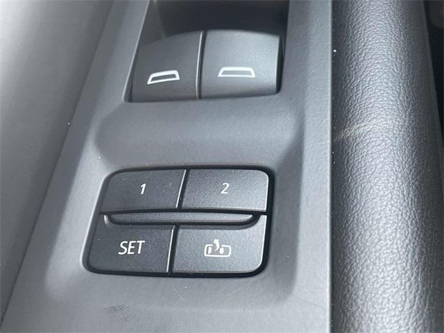 Photo of 2023 Summit White Chevrolet Tahoe
