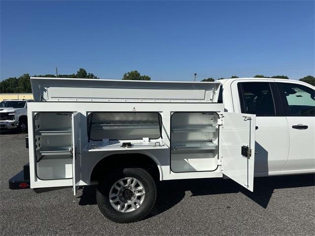 Photo of 2025 Summit White Chevrolet Silverado 2500