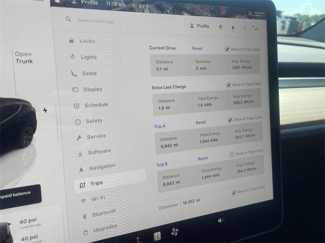 Photo of 2025 Black Tesla Model Y