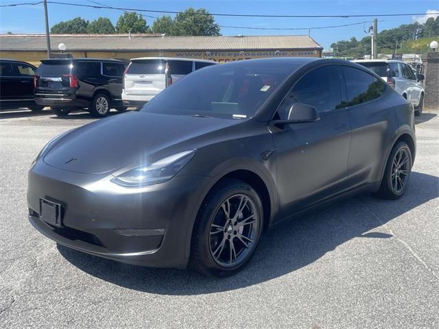 Photo of 2025 Black Tesla Model Y