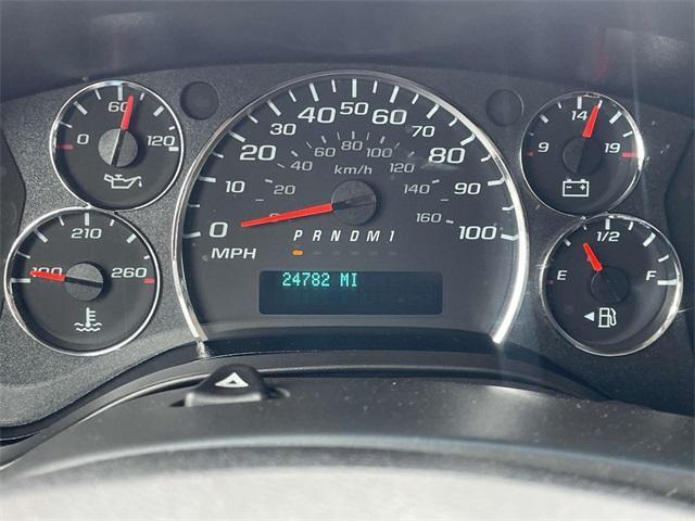 Photo of 2023 Summit White Chevrolet Express 2500