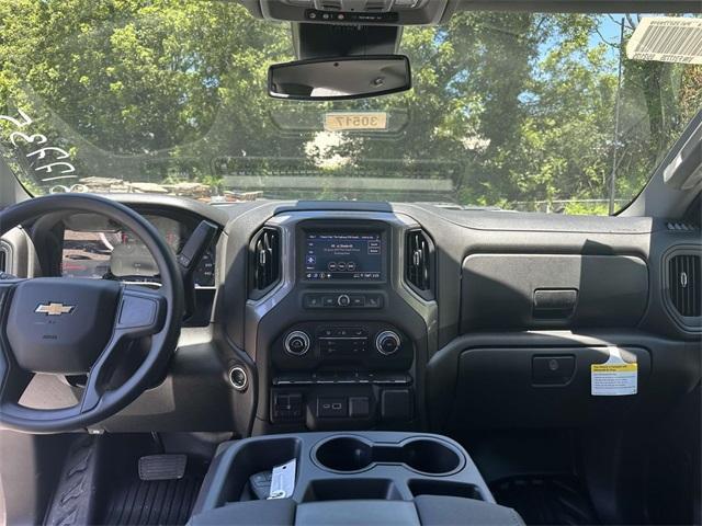 Photo of 2025 Summit White Chevrolet Silverado 2500
