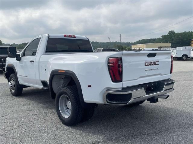 Photo of 2024 Summit White GMC Sierra 3500