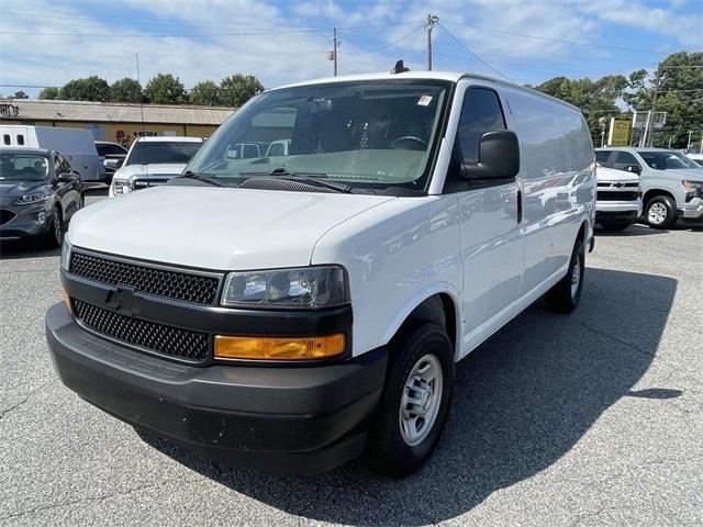 Photo of 2022 Summit White Chevrolet Express 2500