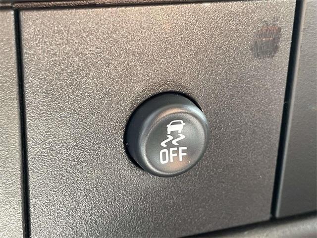 Photo of 2022 Summit White Chevrolet Express 2500