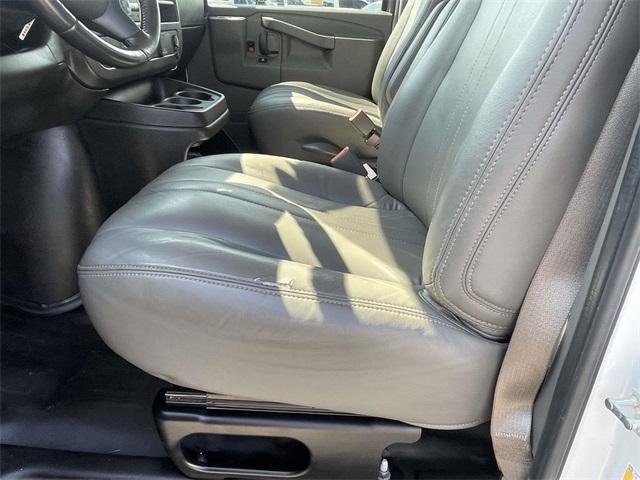 Photo of 2022 Summit White Chevrolet Express 2500