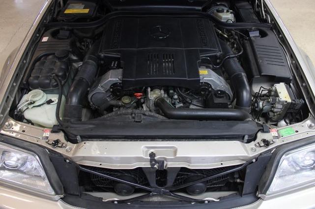 Photo of 1997 Champagne Mercedes-Benz SL-Class