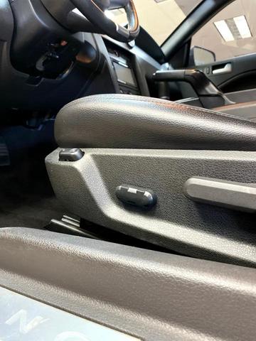 Photo of 2006 Satin Silver Clearcoat Metallic Ford Mustang