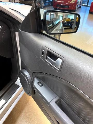 Photo of 2006 Satin Silver Clearcoat Metallic Ford Mustang