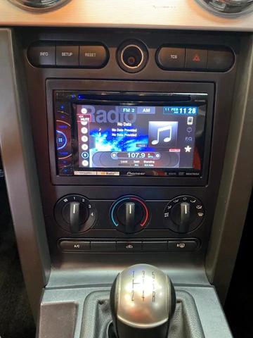 Photo of 2006 Satin Silver Clearcoat Metallic Ford Mustang