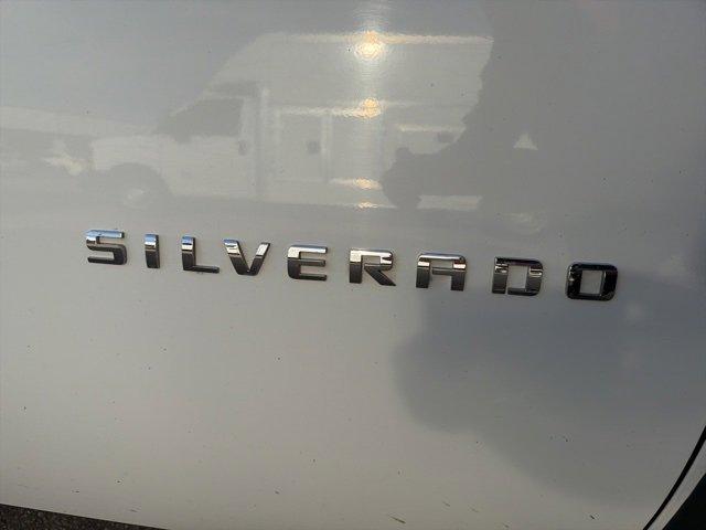 Photo of 2013 Summit White Chevrolet Silverado 1500