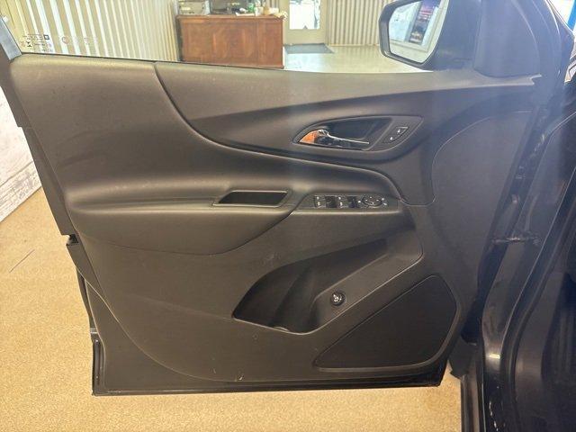 Photo of 2023 Gray Chevrolet Equinox