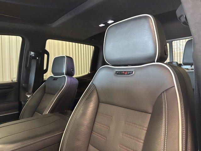 Photo of 2023 Summit White GMC Sierra 1500