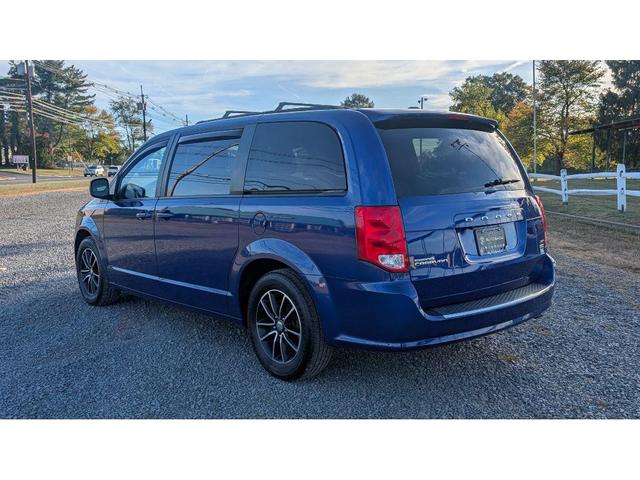 Photo of 2019 Indigo Blue Clearcoat Dodge Grand Caravan