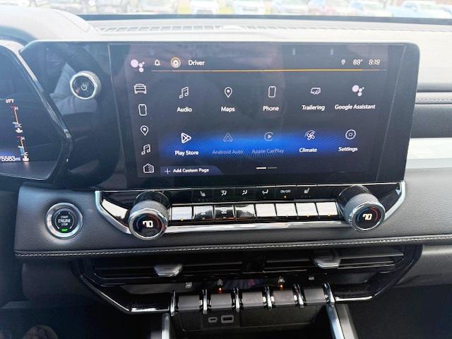 Photo of 2023 Summit White Chevrolet Colorado