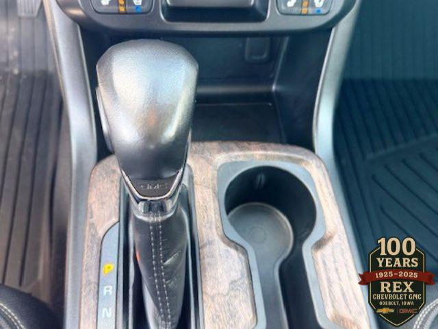 Photo of 2022 Onyx Black GMC Canyon