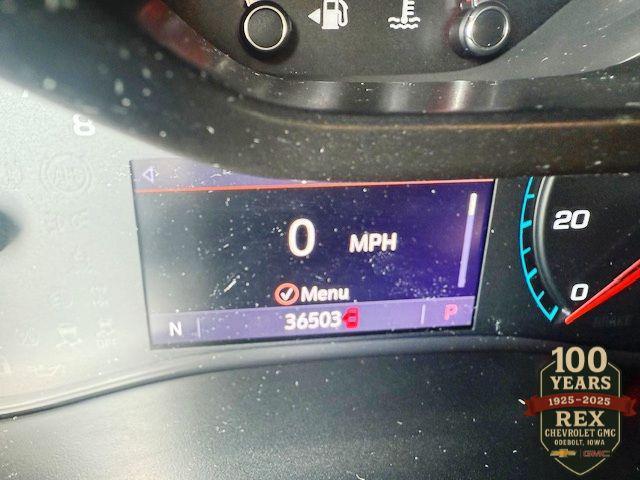 Photo of 2022 Onyx Black GMC Canyon