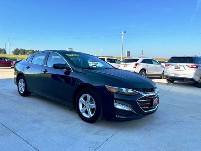 Photo of 2023  Chevrolet Malibu