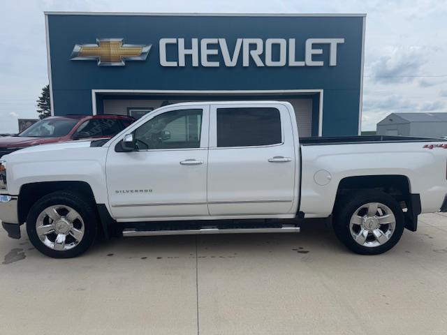 Photo of 2018 Iridescent Pearl Tricoat Chevrolet Silverado 1500