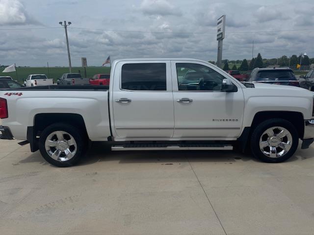 Photo of 2018 Iridescent Pearl Tricoat Chevrolet Silverado 1500
