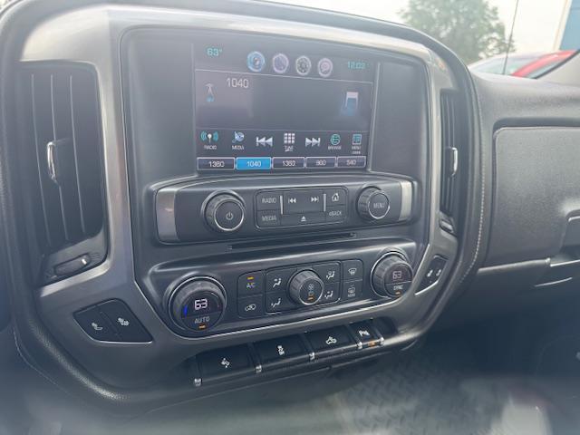 Photo of 2018 Iridescent Pearl Tricoat Chevrolet Silverado 1500