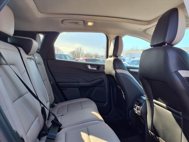 Photo of 2021 Blue Ford Escape